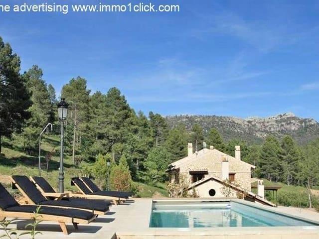 Casa Rural en venta en Segura De La Sierra, Andalucía