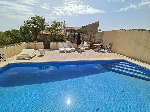 Casa Rural en venta en Torre del Rico, Altiplano