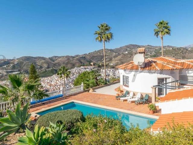 Casa Rural en venta en Torrox