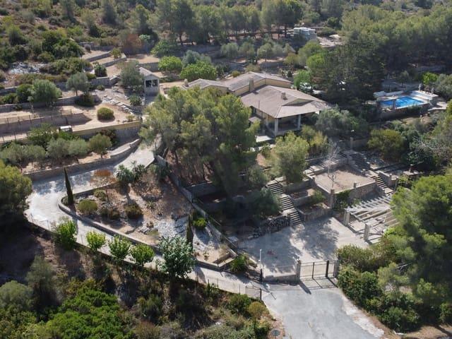 Casa Rural en venta en Ribes-Roges, Garraf