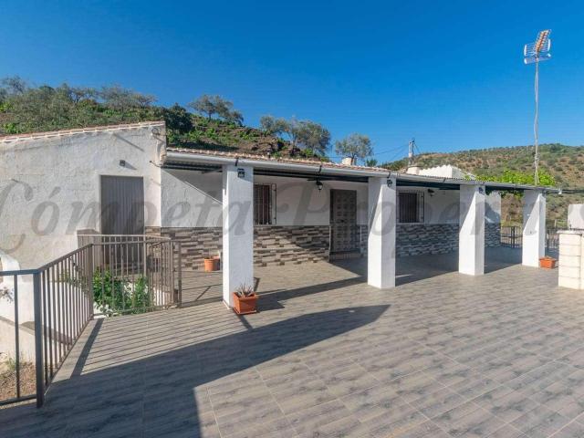 Casa en alquiler en La Axarquía, Andalucía