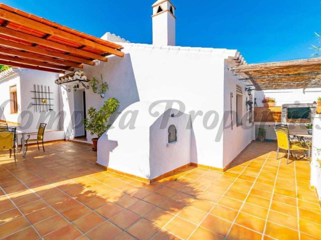 Casa en alquiler en Frigiliana, Málaga