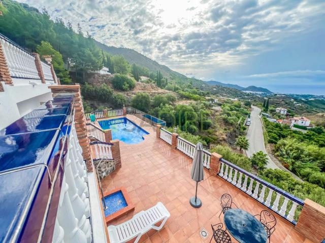 Casa en alquiler en Frigiliana, Málaga