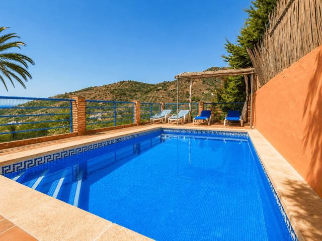 Casa en alquiler en La Axarquía, Andalucía