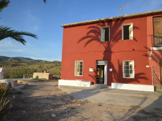 Casa en alquiler en el Vinalopó Mitjà / El Vinalopó Medio, Valencia