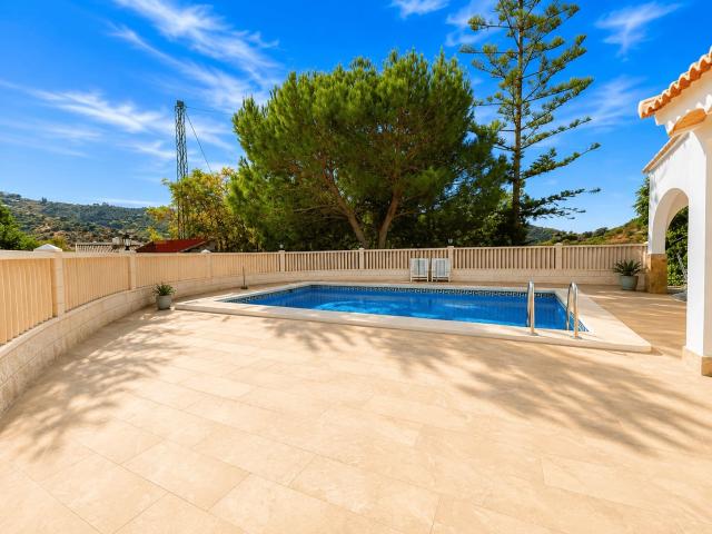 Casa en alquiler en La Axarquía, Andalucía
