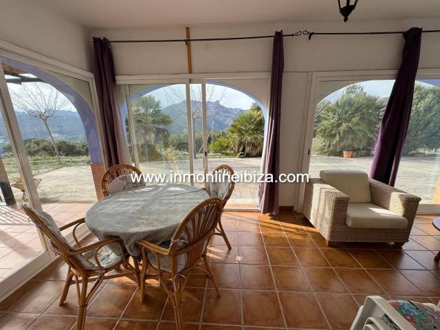 Casa en alquiler en la Marina Baixa, Valencia