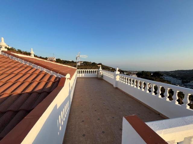 Casa en alquiler en Torrox, Málaga