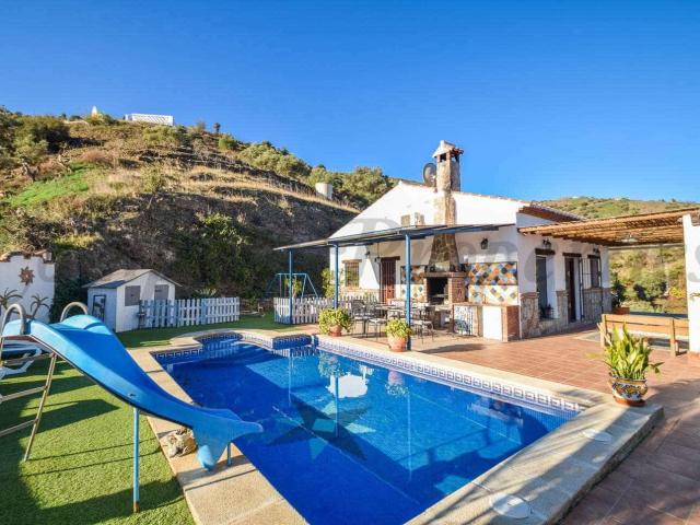 Casa en alquiler en La Axarquía, Andalucía