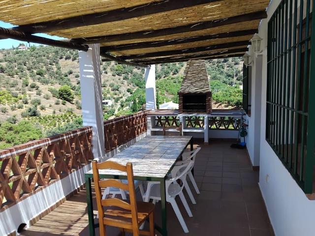 Casa en alquiler en La Axarquía, Andalucía