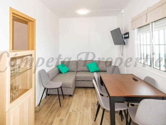Casa en alquiler en Torrox, Málaga