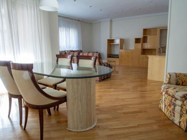 Apartamento en alquiler en La Nueva Fraternidad, Elda
