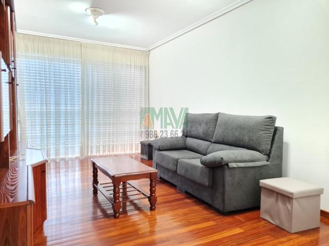 Apartamento en alquiler en Centro, Gomesende