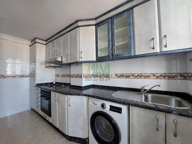 Apartamento en alquiler en Centro, Gomesende