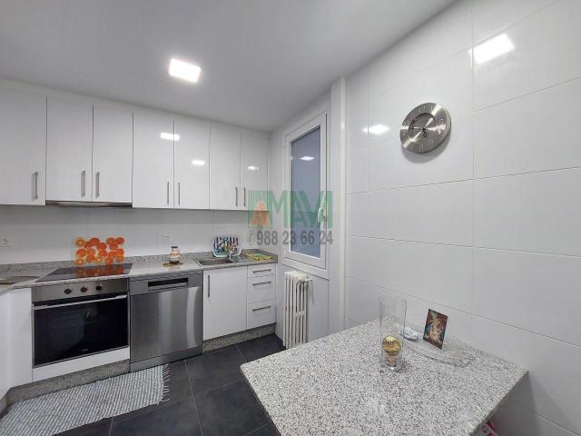 Apartamento en alquiler en Centro, Ourense