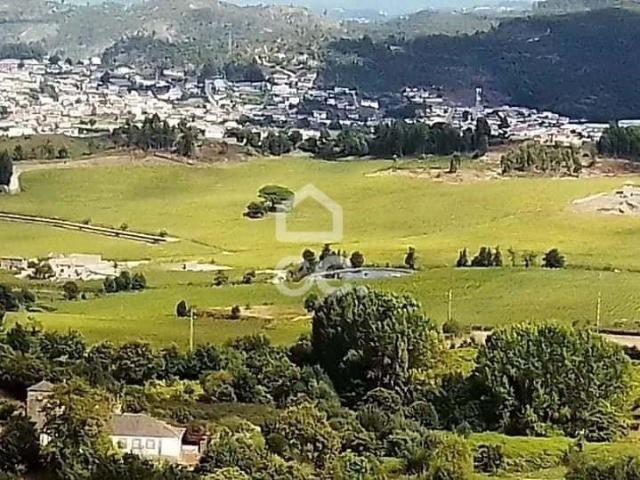 Terreno venda em Santo Tirso, Porto