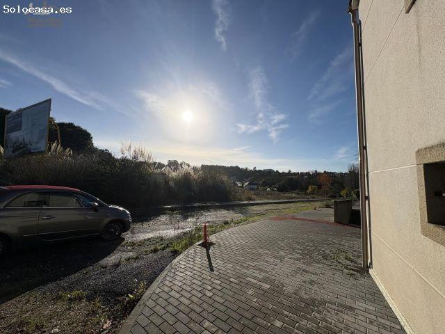 Local Comercial en venta en Oleiros, A Coruña