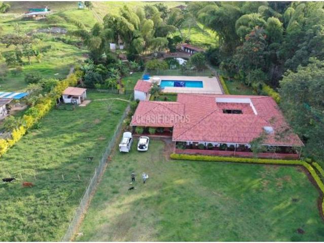 Finca en venta en Sur, La Cumbre