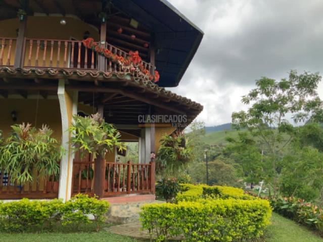 Finca en venta en Restrepo, Valle Del Cauca