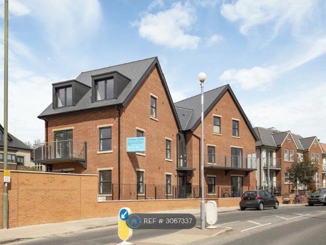 Apartment for rent in London Borough of Barnet, Greater London