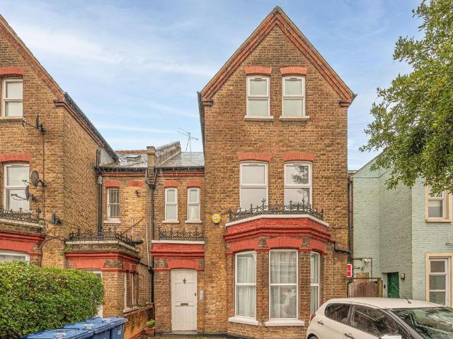 Apartment for rent in Golders Green, Greater London