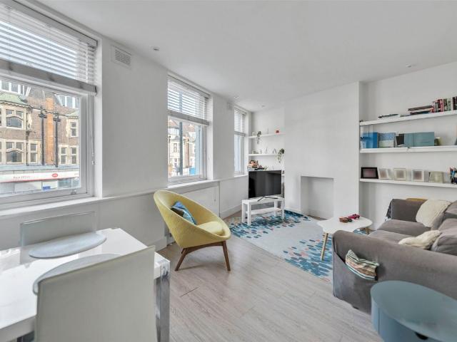 Apartment for rent in Golders Green, Greater London