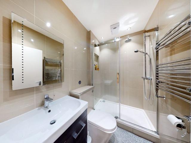 Apartment for rent in Golders Green, Greater London