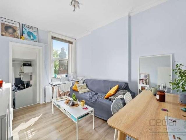 Apartment for rent in West Hampstead, Isle Of Man