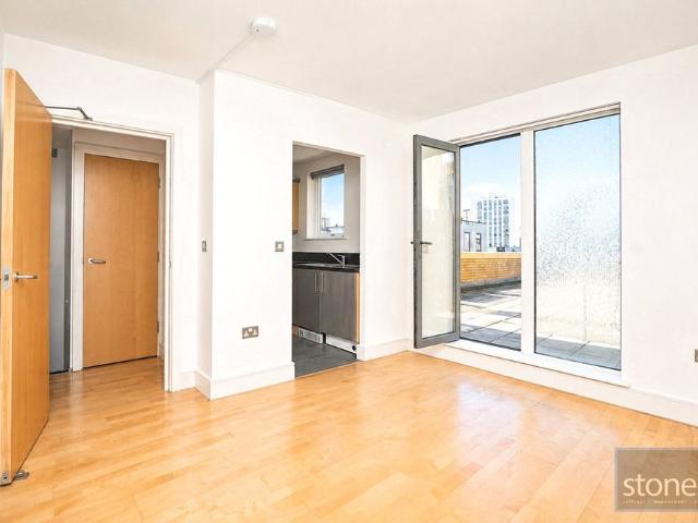 Apartment for rent in Childs Hill, Greater London