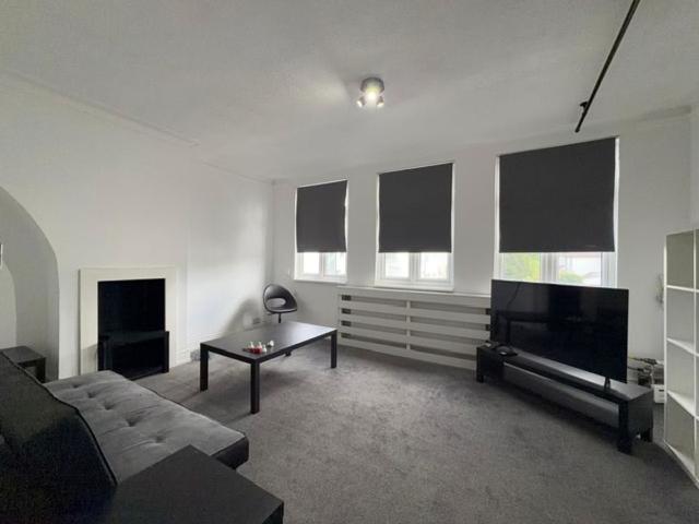 Apartment for rent in Temple Fortune, Greater London