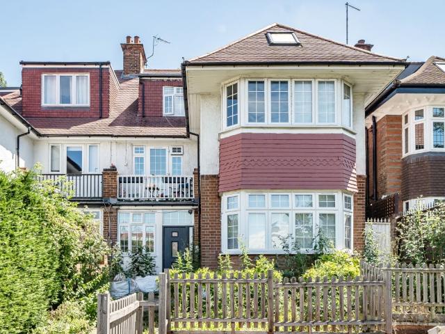 Studio for rent in Golders Green, Greater London
