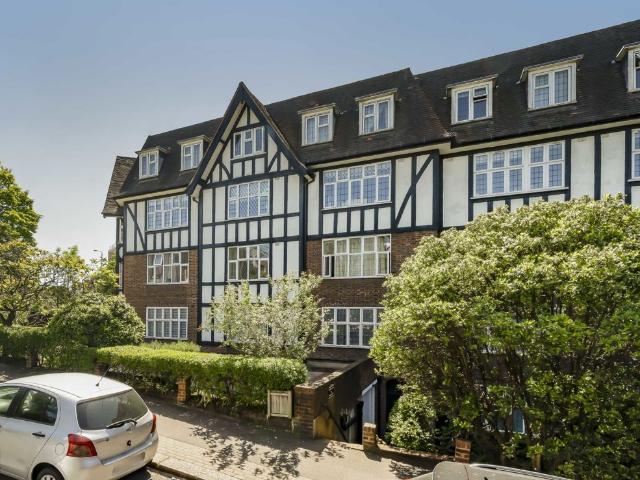 Apartment for rent in Golders Green, Greater London