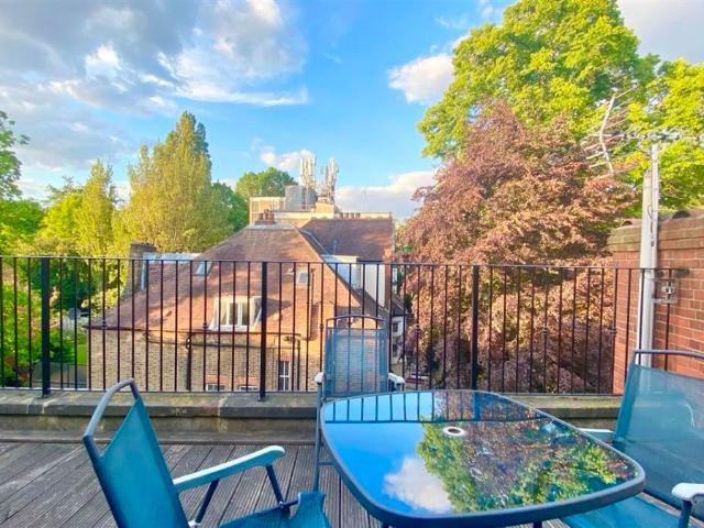 Apartment for rent in South Hampstead, Greater London