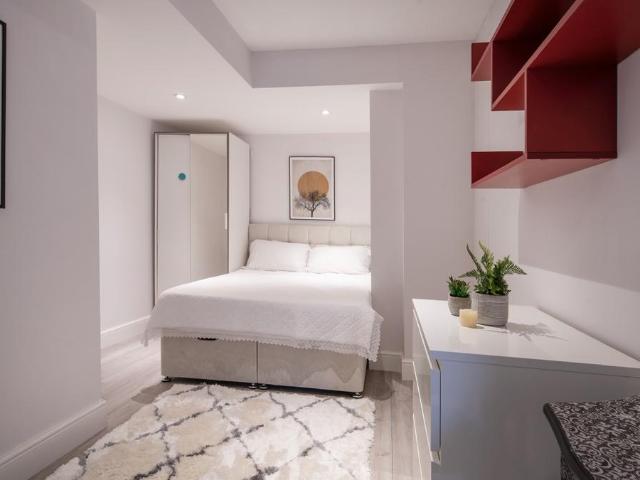 Apartment for rent in South Hampstead, Greater London