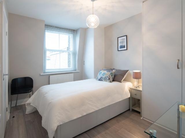Studio for rent in South Hampstead, Greater London