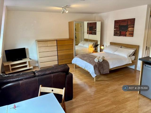 Apartment for rent in South Hampstead, Greater London