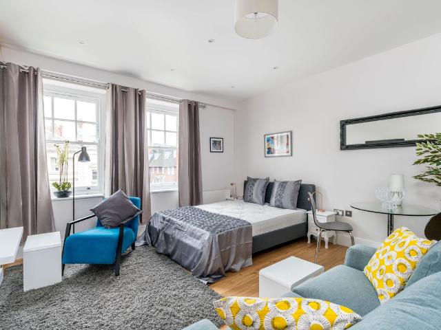 Studio for rent in South Hampstead, Greater London