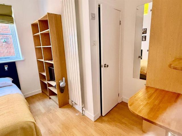 Apartment for rent in London Borough of Camden, Greater London