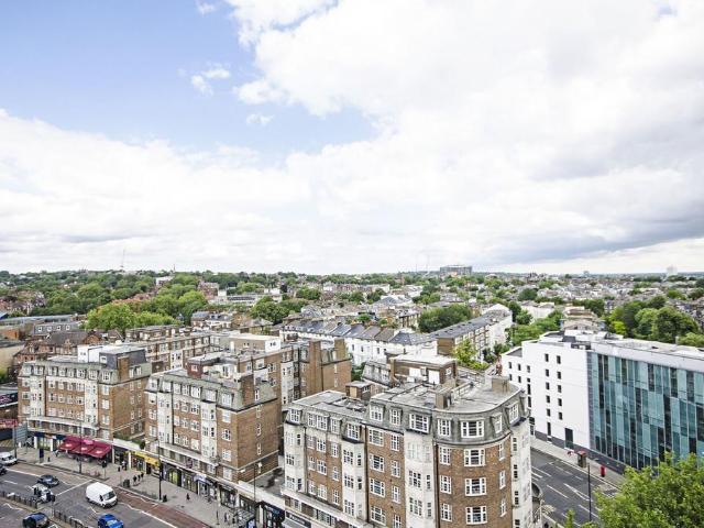 Apartment for rent in Belsize Park, Greater London