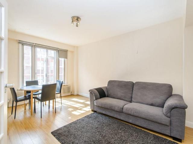 House for rent in St. John's Wood, Greater London