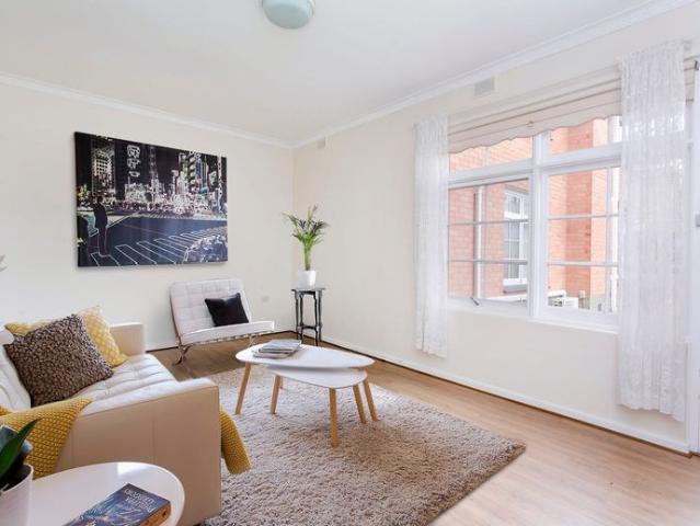 Apartment for rent in Glenelg, Adelaide