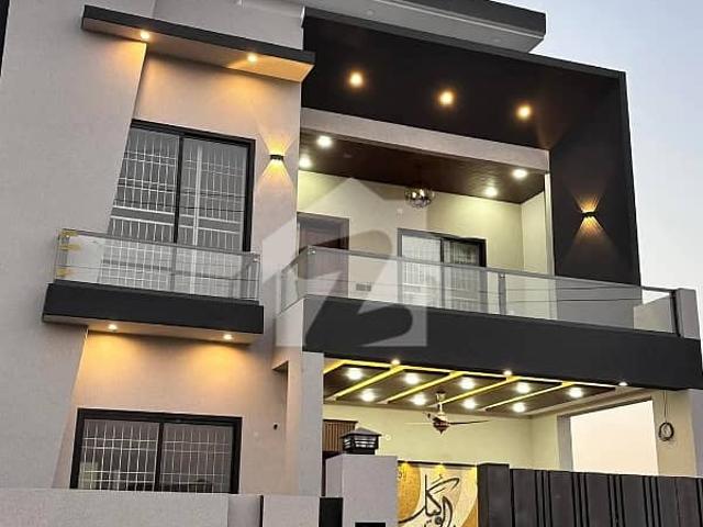 House for sale in Gujrat, Islamabad Capital Territory