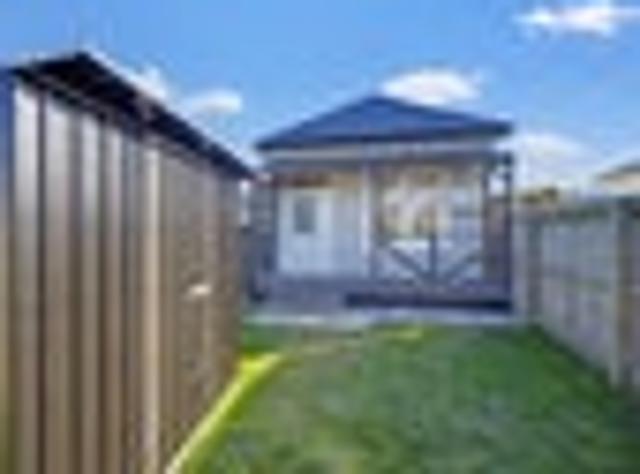 Townhouse for sale in Heathcote, Canterbury