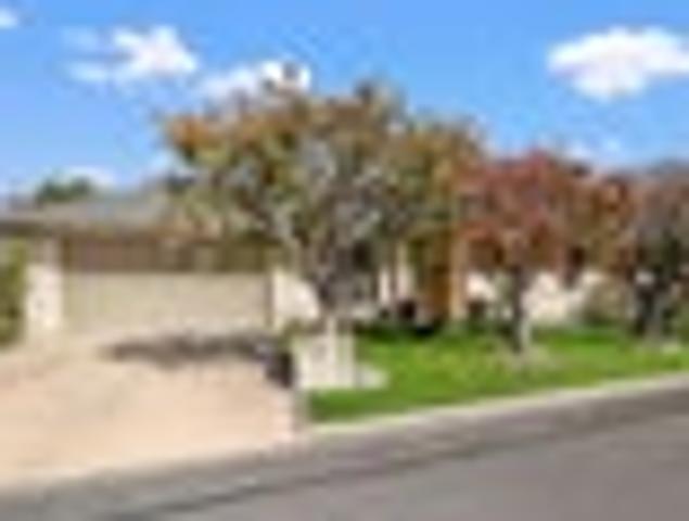 House for sale in Chaslands, Canterbury