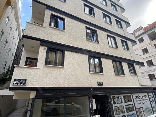 Maltepe, İstanbul içerisinde satılık Dükkan