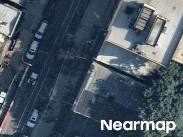 House for sale in The Bronx, Arverne