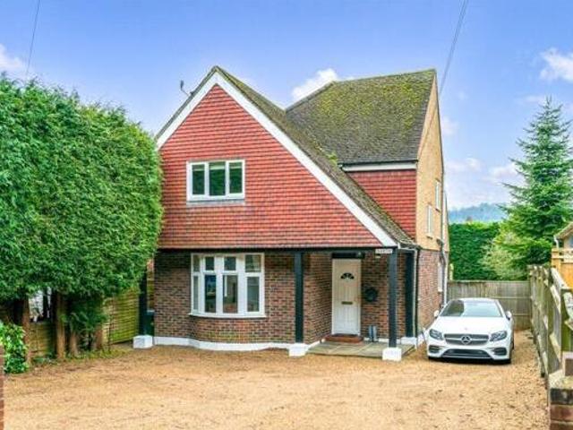 House for sale in Findon Valley, Worthing