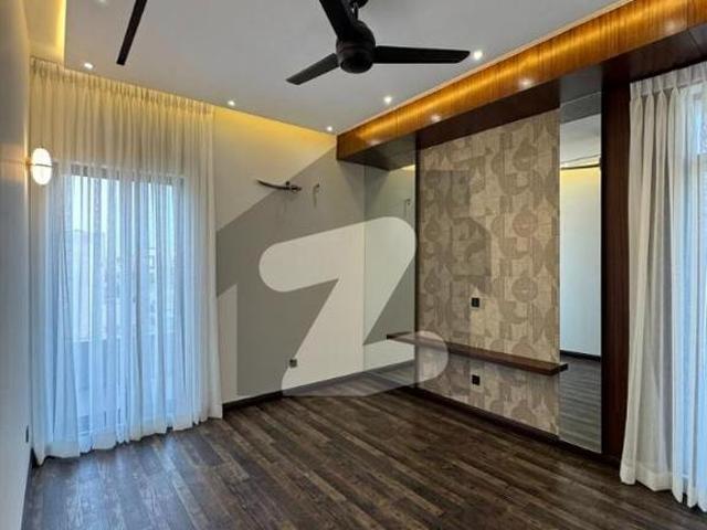 House for sale in Faisalabad, Islamabad Capital Territory