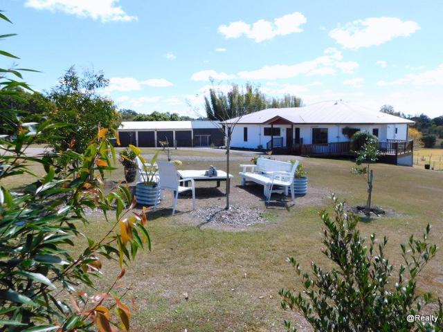 Cottage for sale in Nanango, Queensland