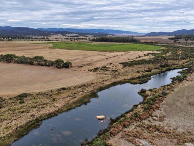 Cottage for sale in Royal George, Tasmania